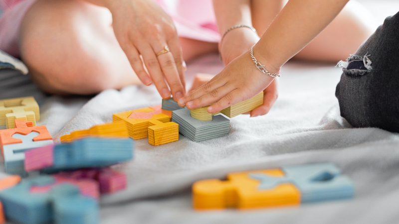 Jaką zabawkę sensoryczna kupić swojemu dziecku?